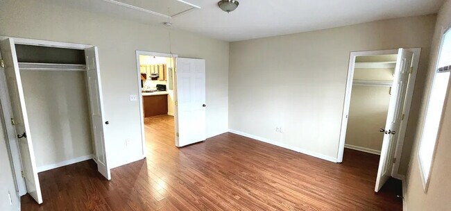 Building Photo - 173 36th St NE