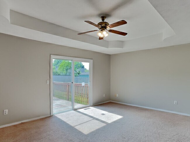 Foto del edificio - 720 N Elder Ave