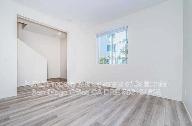 Building Photo - 5215 Surfwalk Wy