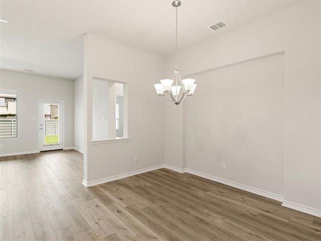 Foto del edificio - 7001 Mapleshade Way
