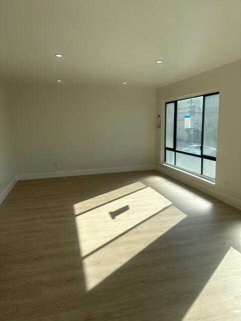 Living Room - 410 Taraval St