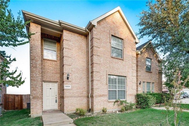 Building Photo - 5444 Prairie Ln