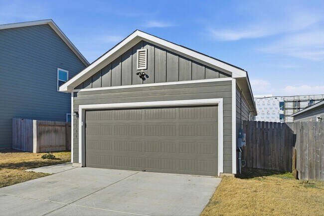 Foto del edificio - 1106 Cattail Ln