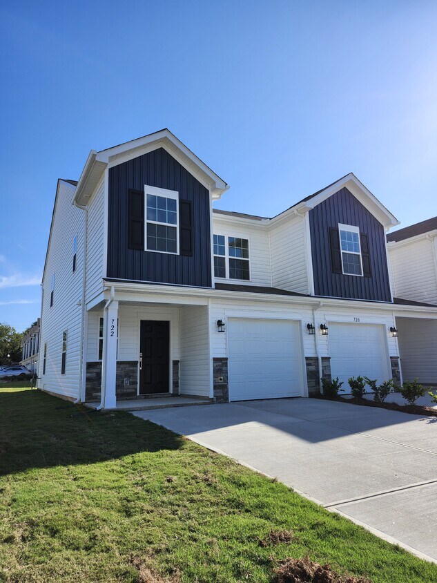 Foto principal - 722 Peyden Ln