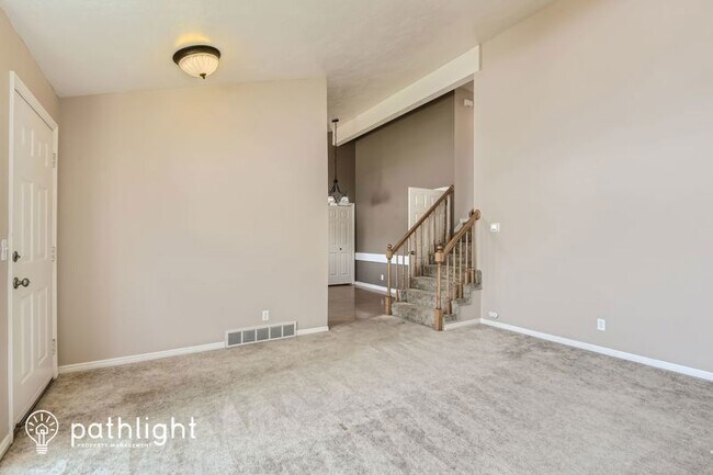 Building Photo - 1414 Valley Ridge Dr