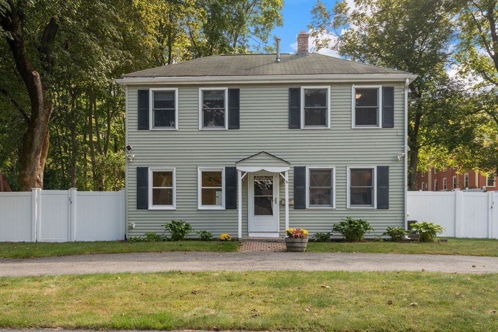 Primary Photo - 9 Stratford Rd