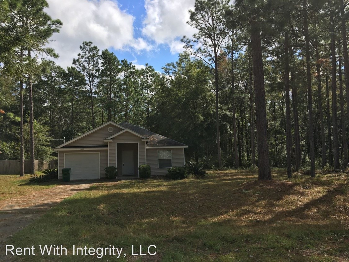 Primary Photo - 3 br, 2 bath House - 10179 Sandyrock Lane