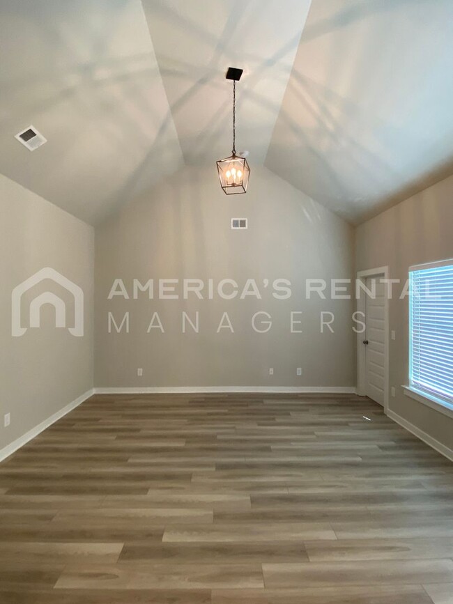 Foto del edificio - Home for Rent in Clanton, AL!!! SIGN A 13 ...