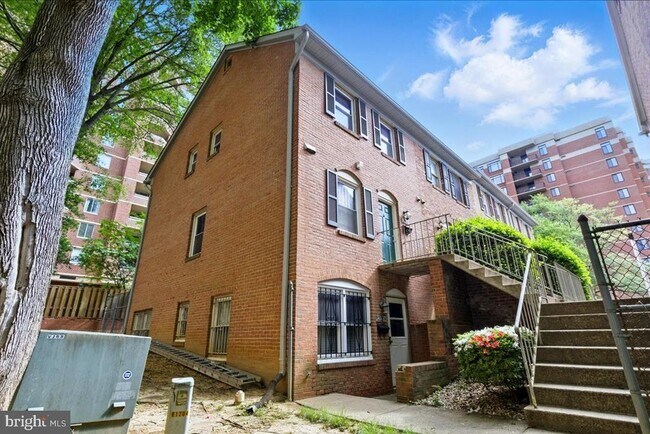 Foto del edificio - 1208 N Wayne St
