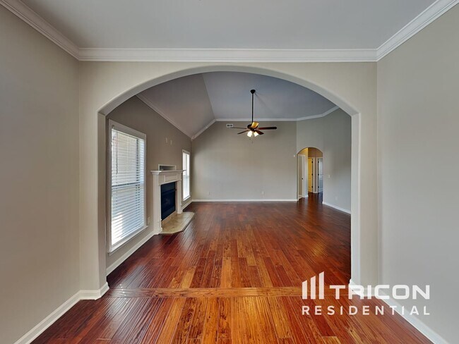 Foto del edificio - 1430 Raven Rd