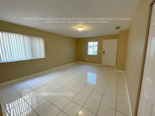 Foto del edificio - 16150 SW 137th Ct