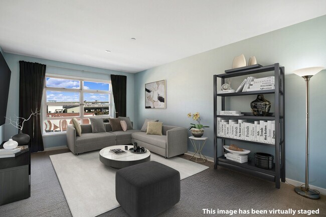 Foto del edificio - 888 7th Street, Unit 302