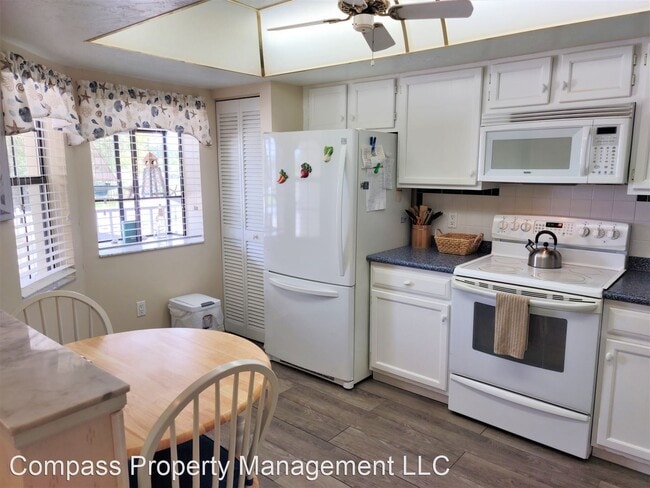 Foto del edificio - 2 br, 2 bath House - 314 Pine Hollow Circl...