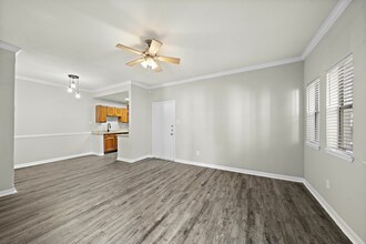 Building Photo - 17200 N Gessner Rd
