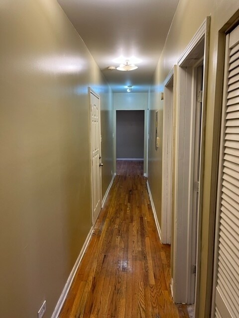 Foto del edificio - 1303 E 71st St
