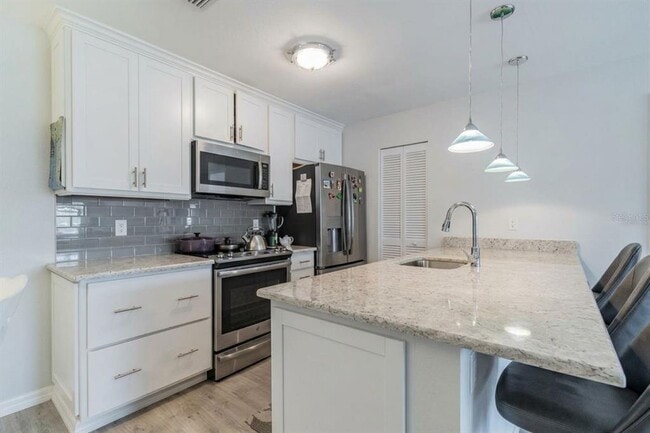 Building Photo - 2724 72nd St W