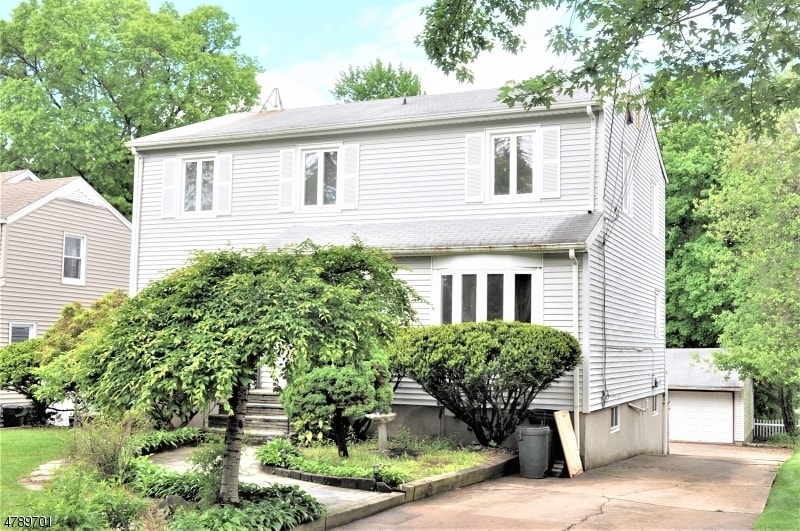 Primary Photo - 17 Woodland Terrace