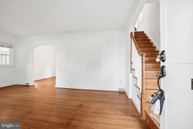 Building Photo - 7000 Exeter Rd