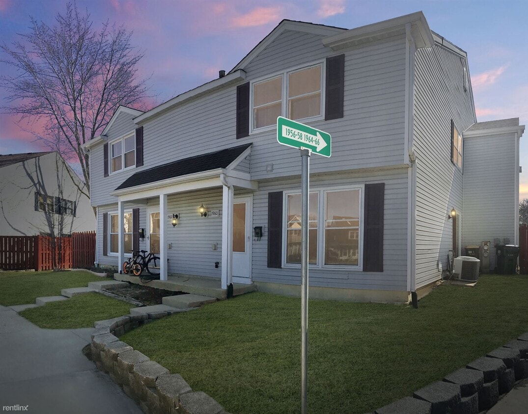 1960 Hastings Dr, Hoffman Estates, IL 60169 Condo for Rent in Hoffman Estates, IL