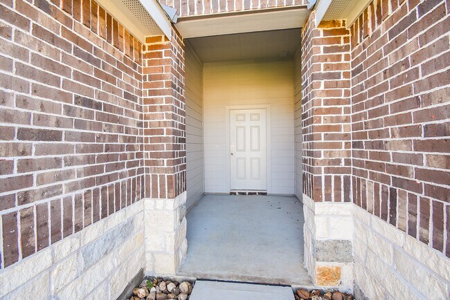 Foto del edificio - 24555 Eternal Pne Ln