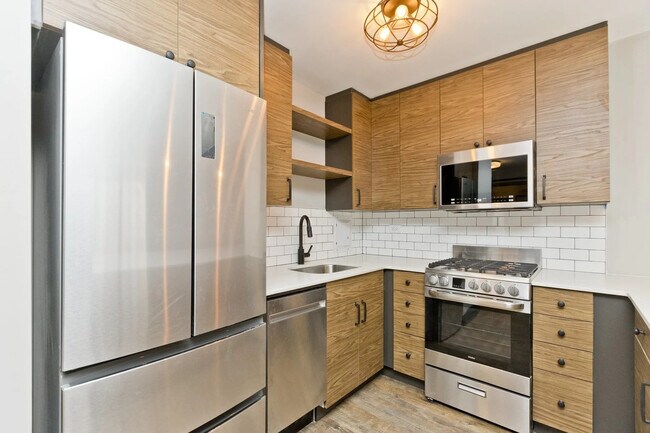 Foto del edificio - 518 W Wrightwood Ave
