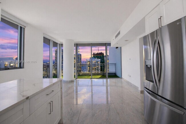 Foto del edificio - 92 SW 3rd St