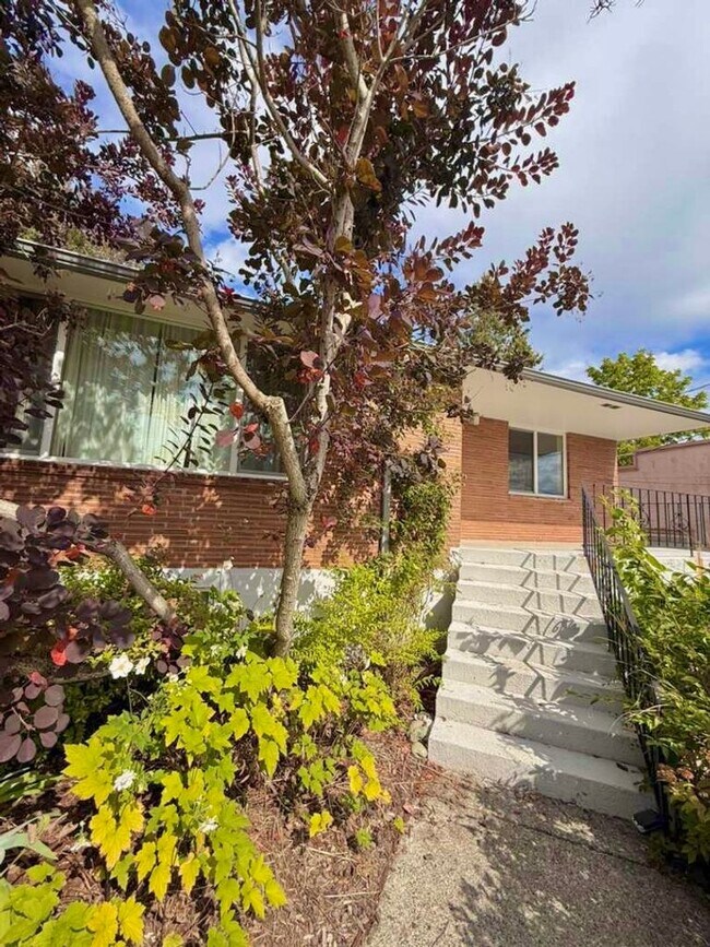 Photo - Bright 3-Bedroom Home with Private Yard & ...