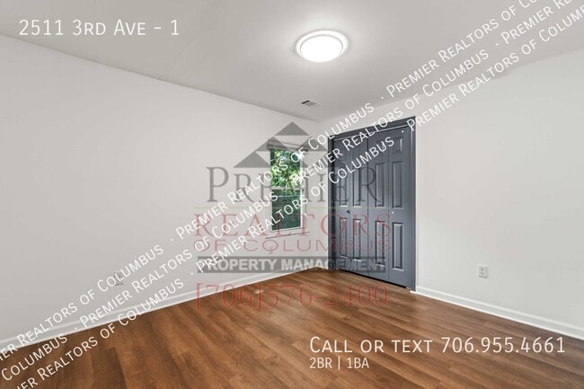 Building Photo - 2511 3rd Ave