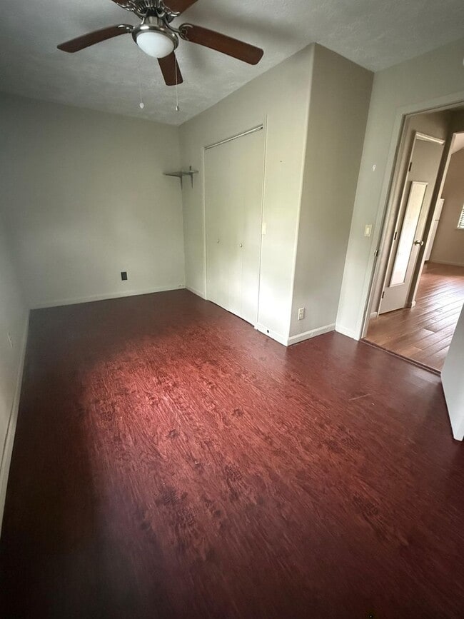 Building Photo - 2795 Dennis St