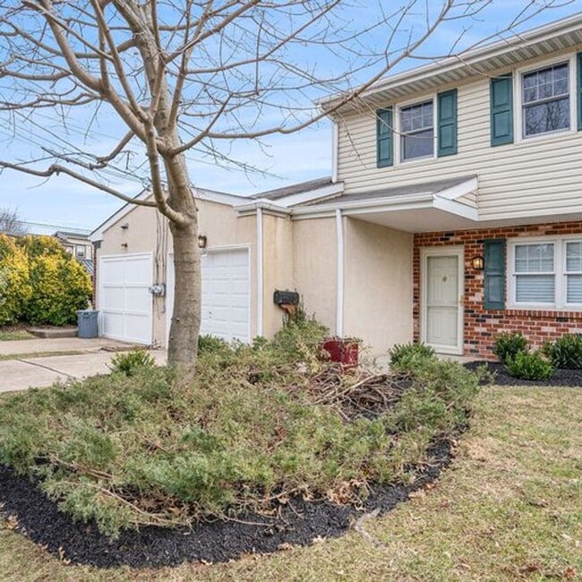 Photo - Beautifully updated 3 bedroom home in Ambl...