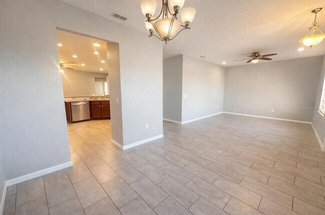 Foto del edificio - 1192 Normandy Heights Cir