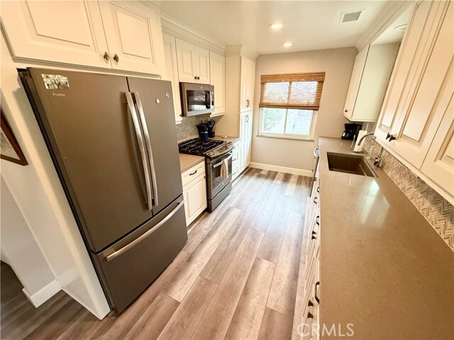 Building Photo - 109 Via Breve