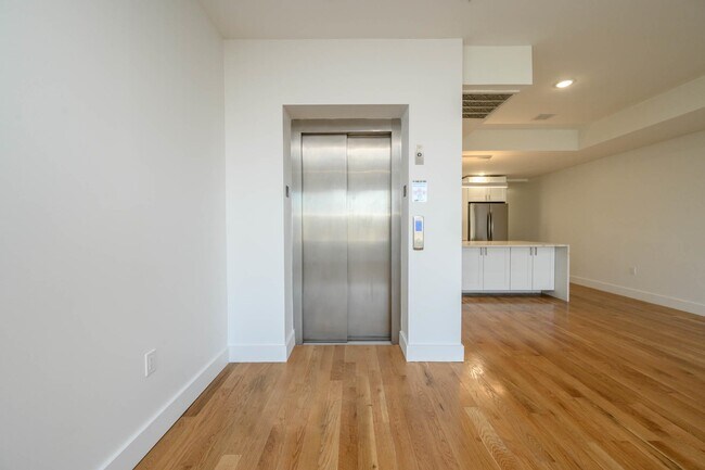 Foto del edificio - 1707 Palisade Ave