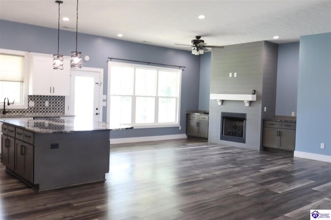 Building Photo - 816 Otter Creek Rd