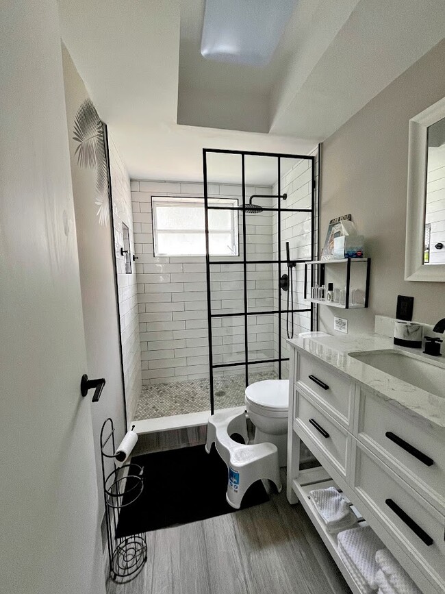 Remodeled bathroom - 5505 N Ocean Blvd Apartment