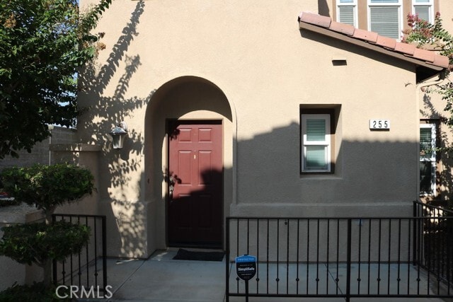 Building Photo - 255 E Santa Fe Ct
