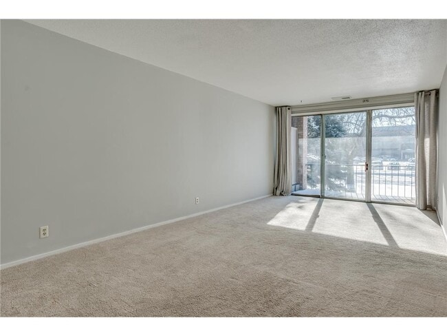 Building Photo - 6423 Colony Way
