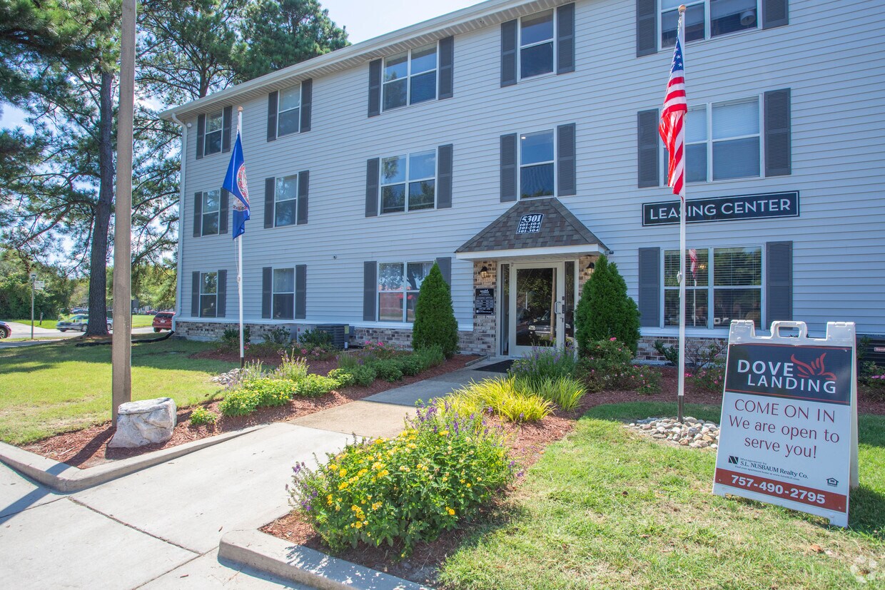 Dove Landing Apartments Apartments Virginia Beach, VA