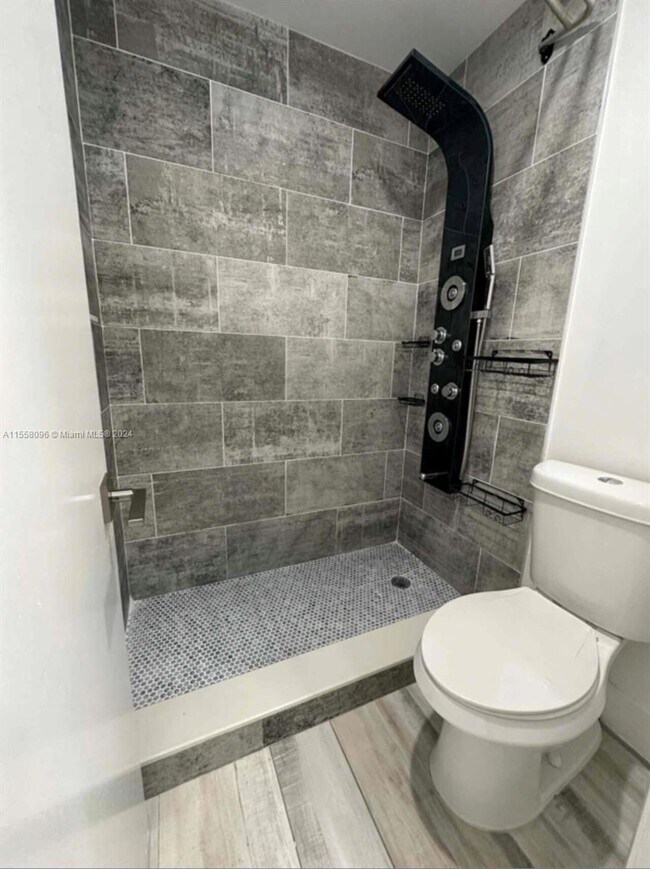 Building Photo - 13757 SW 149TH CIR LN #3 - 82