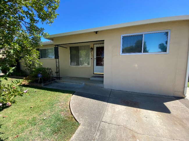 Building Photo - 6321 Leola Way
