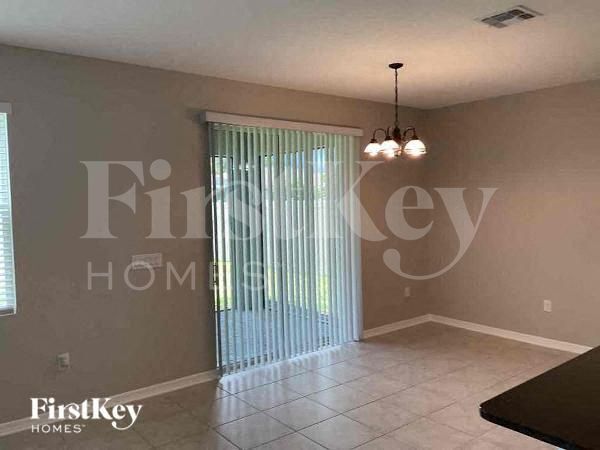 Building Photo - 5739 Bungalow Grove Ct