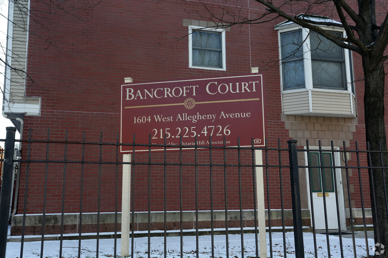 Foto del edificio - Bancroft Court Apartments