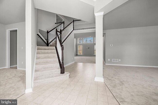 Foto del edificio - 243 Wavyleaf Dr