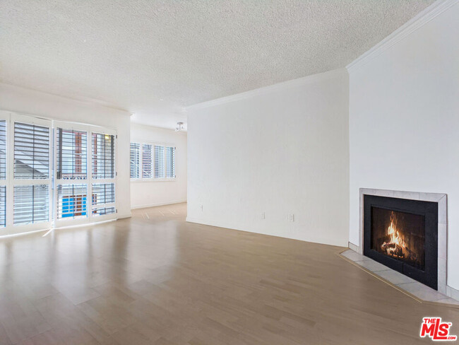 Building Photo - 1538 11th St