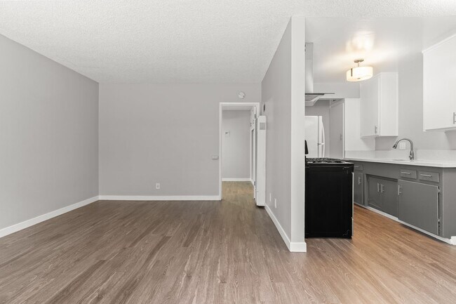 Foto del edificio - 539 E 11th St