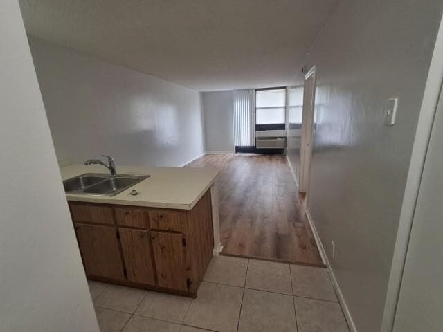 Foto del edificio - 2771 Riverside Dr