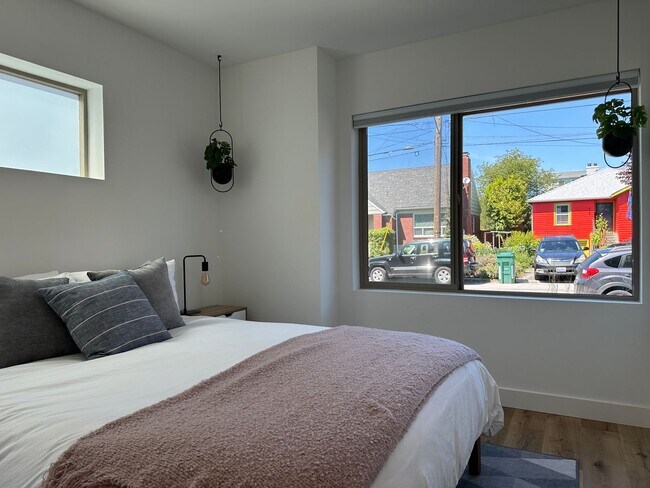 Foto del edificio - Ideal Ballard townhouse - 2bed +Office