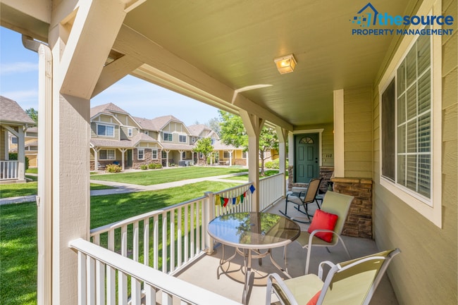 Building Photo - Charming 4 Bedroom 4 Bathroom Townhome in Desirable West Fort Collins!