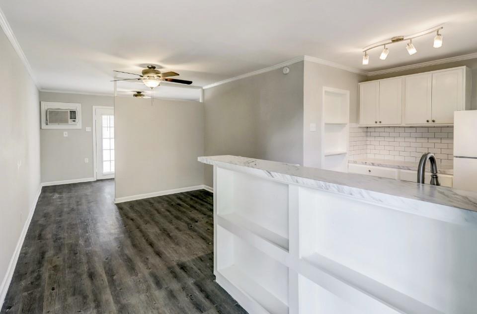 Foto del edificio - 1660 Richmond Ave.