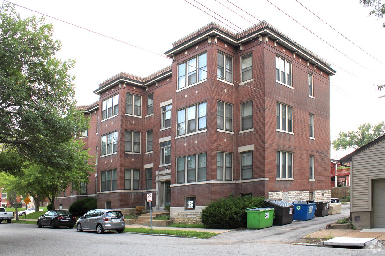 Building Photo - 4101 Flad Ave